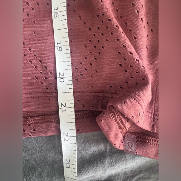 NWT Lululemon Train to Be Long Sleeve size 12 - Picture 4 of 4